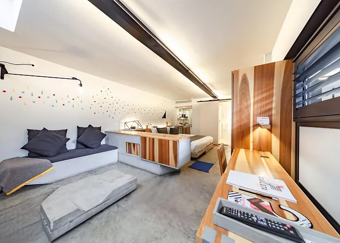 Hotel Carlota